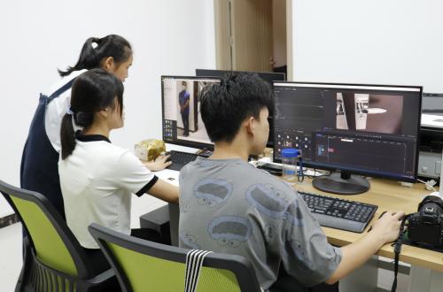零點電商工作室.jpg