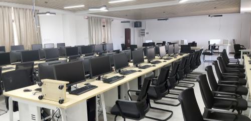 跨境電子商務實訓室.jpg