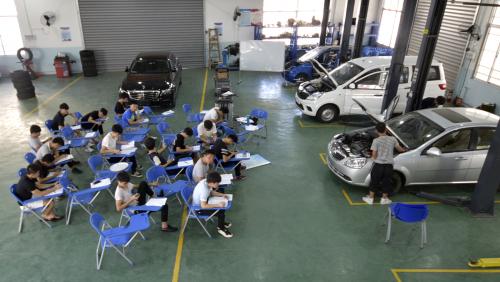 汽車實訓基地1.jpg