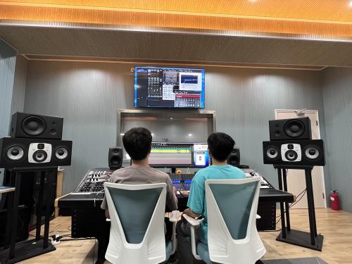 音樂制作實訓室1.jpg