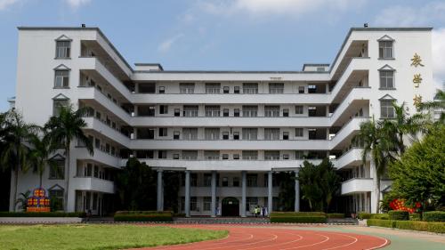 教學樓.jpg