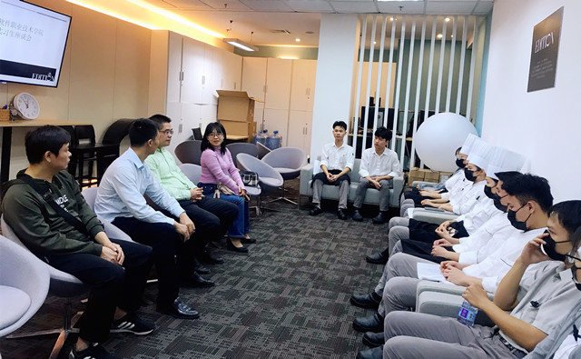 我校黨委副書記劉明鵬一行前往三亞慰問在崗實習生