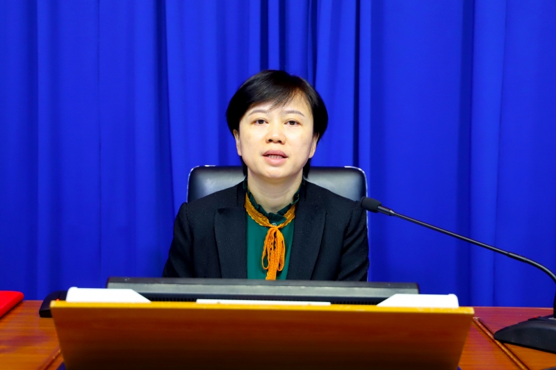 我校舉辦新提拔和進一步使用干部“家庭式”廉政談話會