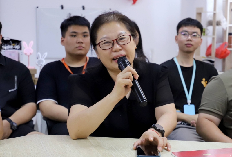 我校與新中北公司合作開展的第二屆京東“618”客服實訓項目正式啟動！