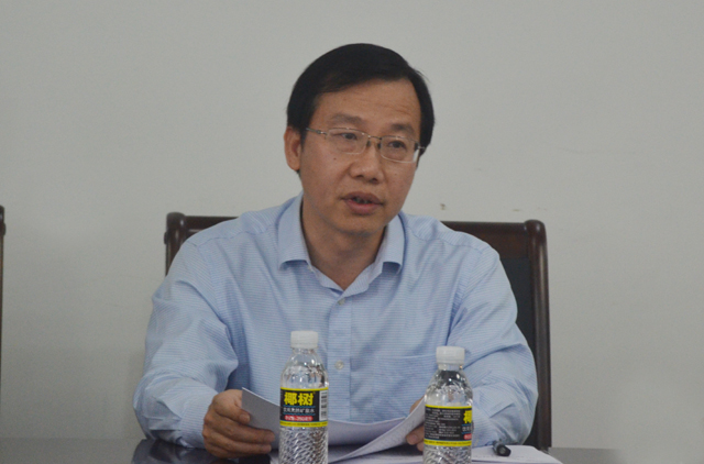 我院召開黨委理論學習中心組（擴大）會議，傳達學習2018年全國“兩會”精神