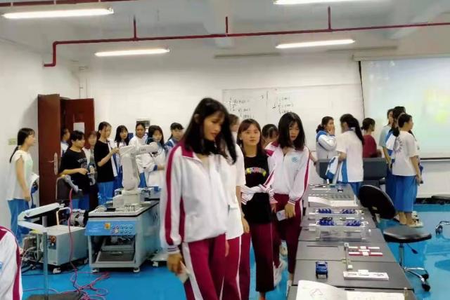 我校舉辦2021年職業教育周系列活動