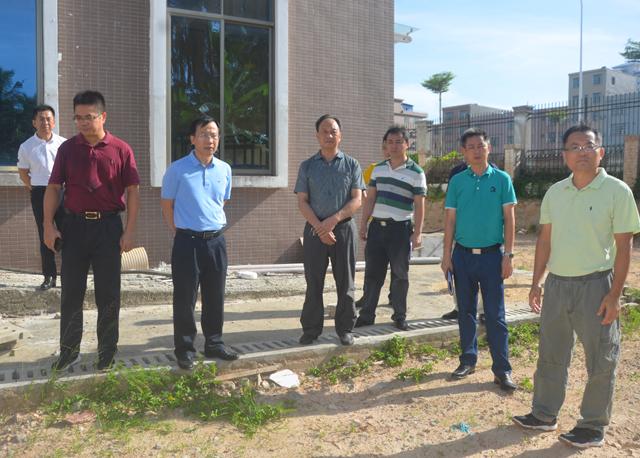 我校領導赴擴建校區開展學生宿舍入住準備工作調研