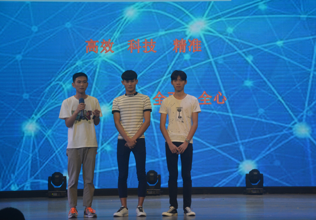 海南省財政廳第四檢查組邱東明總會計師一行來我院調研指導工作