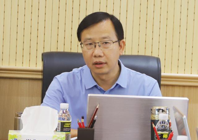 我校召開“加強黨建引領  推動學校高質量發展”專題會議