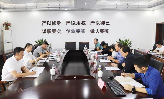 海南鹽業集團有限公司張海濤副總經理一行前來我校洽談合作