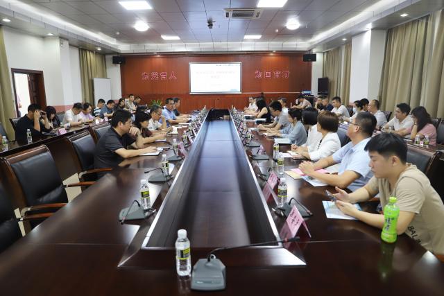 我校召開“校企深度合作，就業精準對接”座談會